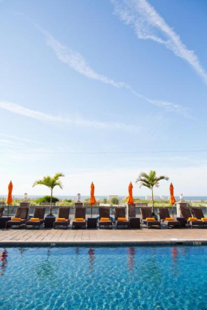  Ocean Club Hotel  Кейп Мей